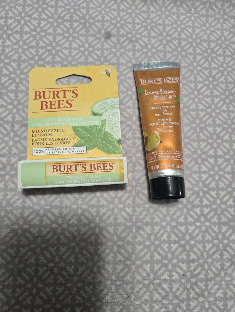 Burt Bees 1 Lip Balm/1 Hand Cream